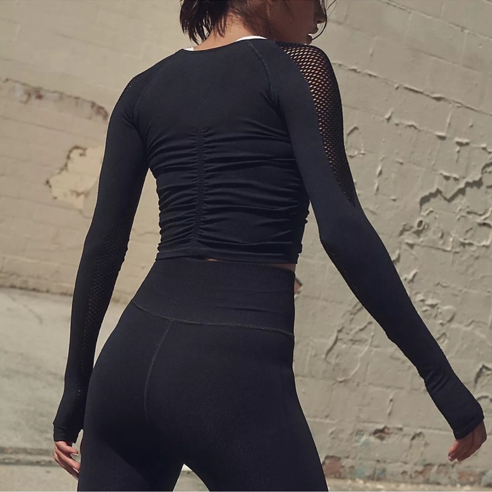 PRICE DROP - Free People Movement On the Rise Long Sleeve Top - Picture 4 of 7
